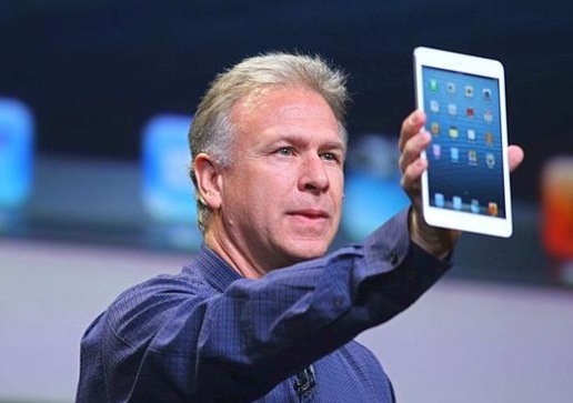 Philou Schiller tout excité par le prix de l'iPad mini