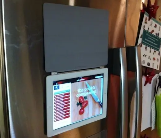 La Smart Cover pour coller son iPad sur le Frigo