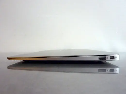 Le MacBook  Air 11" au banc d'essai