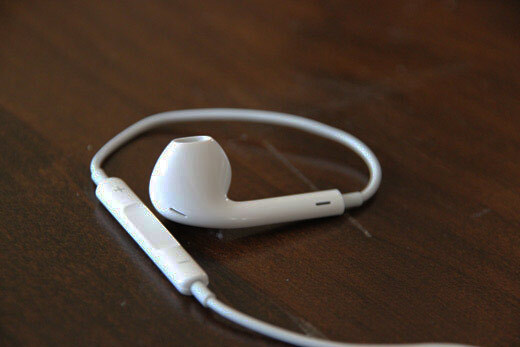 EarPods, les écouteurs livrés avec l'iPhone 5