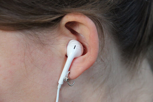 EarPods, les écouteurs livrés avec l'iPhone 5