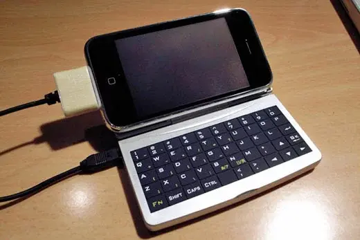 iPhone : clavier physique et roulettes !