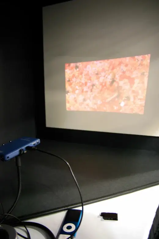 Microvision Pico Projector : de la balle !