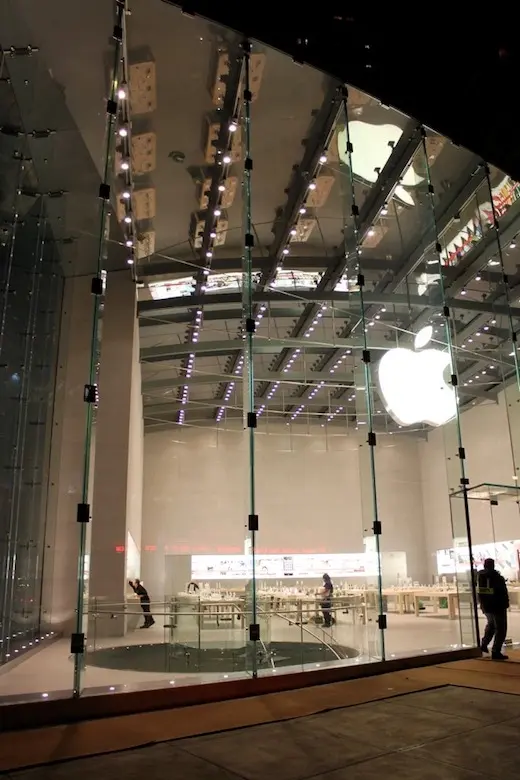 La transparence pour la nouvelle "église" Apple de New-York