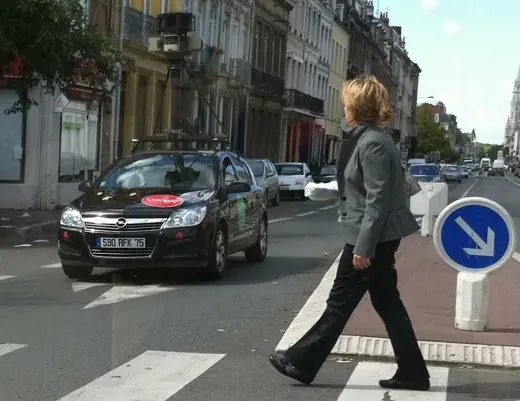 La CNIL fait fouiller une Google Car