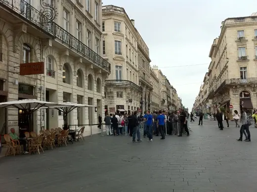 Bordeaux : beaucoup de monde au moment de l'ouverture