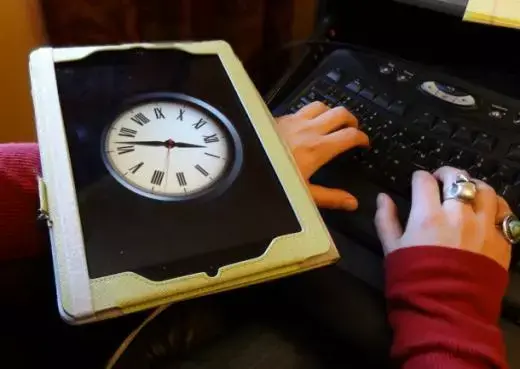 Après la montre-iPod, voici là... montre-iPad