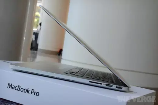 MacBook Pro : des photos et une petite "preview" en vidéo