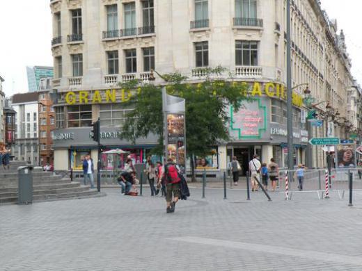 Apple Store de Lille confirmé à l'emplacement de la Grande Pharmacie