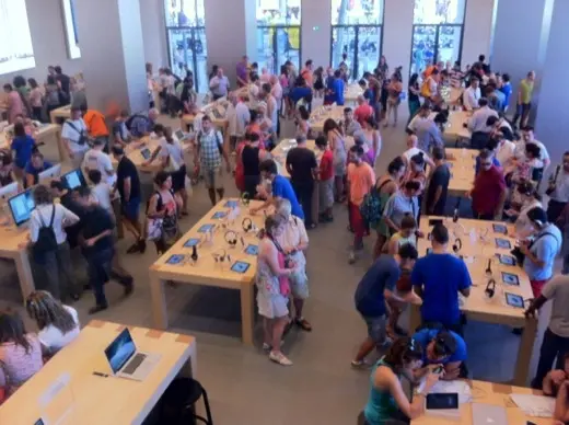 Petite visite du nouvel Apple Store de Barcelone