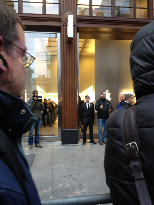 AppleStore de Genève : du monde et du stock !