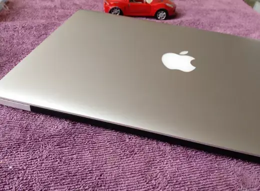MacBook Pro Retina 13" : encore d'autres photos de la coque