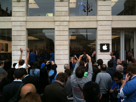 Pas de précommandes pour le 5S : toi aussi, campe devant l'Apple Store