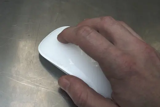 Magic Mouse, la souris multitouch selon Apple