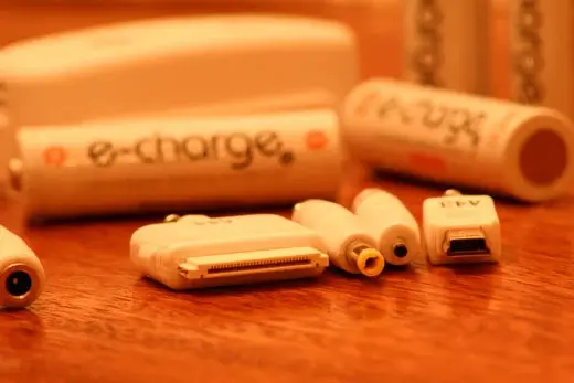 e-charge : chargeur multifonctions