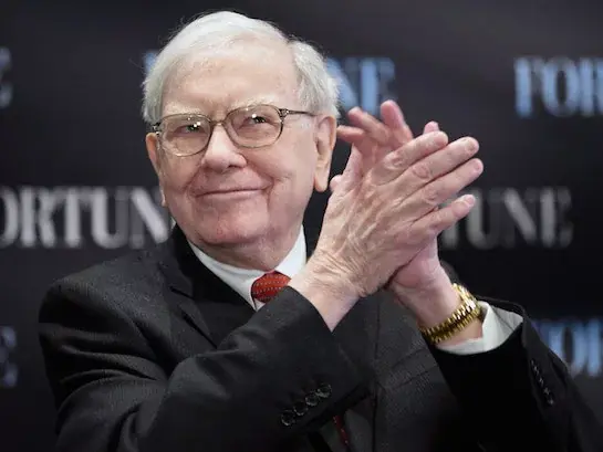 Warren Buffett (Berkshire) détient 57,4 millions d'actions Apple (à 135 $ pièce)