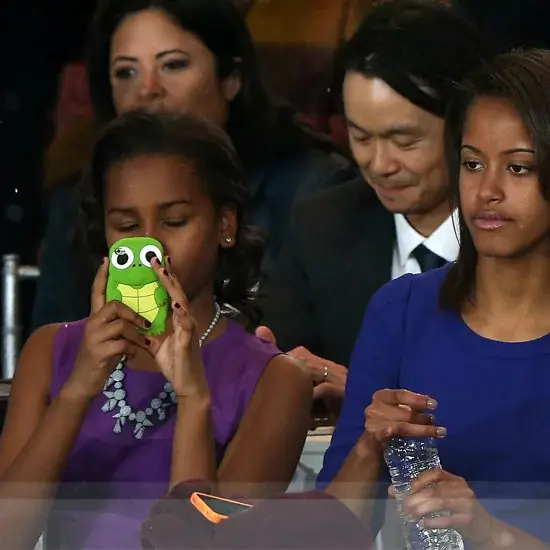 Insolite : les filles Obama ont passé la cérémonie à "geeker"