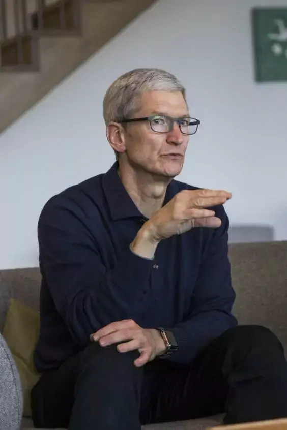 Tim Cook et ARKit : Apple fournit les outils pour améliorer le monde