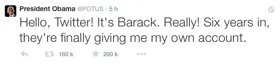 Barack Obama tweete avec un iPhone, mais garde son Blackberry (pour travailler)