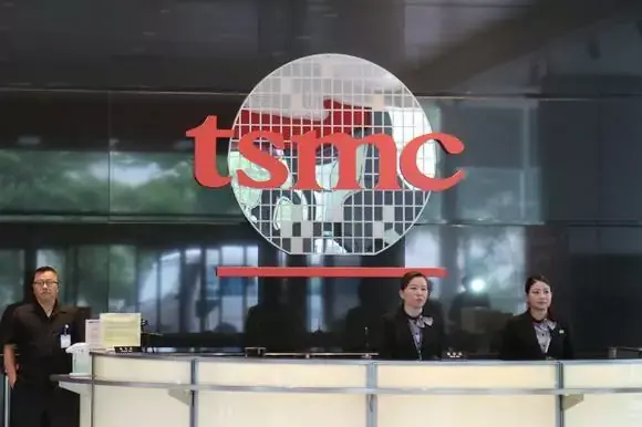 TSMC s'attend à un recul des ventes de smartphones haut de gamme en 2018