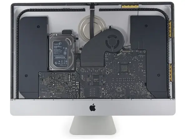 L'iMac Retina mis à nu : peu de changement sous le capot