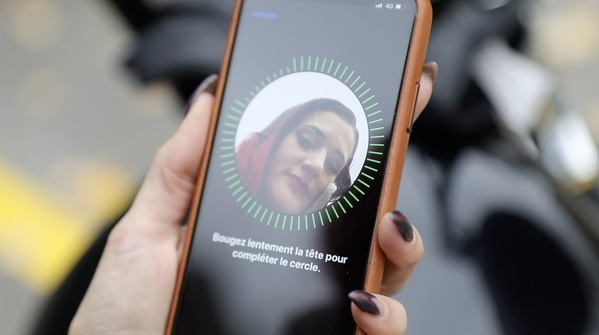 iOS 12 : on peut configurer Face ID avec un second visage !