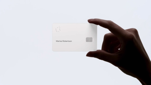 L’Apple Card est déjà une star sur YouTube (et bientôt chez les banques ?)