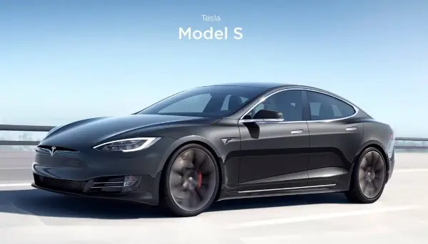 Tesla restaure finalement l'Autopilot sur la Model S d'occasion