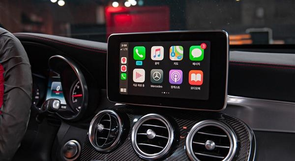 Des soucis de connexion avec CarPlay et iOS 14 ?