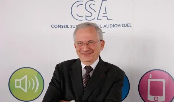 Quand le CSA veut contrôler l'internet mondial