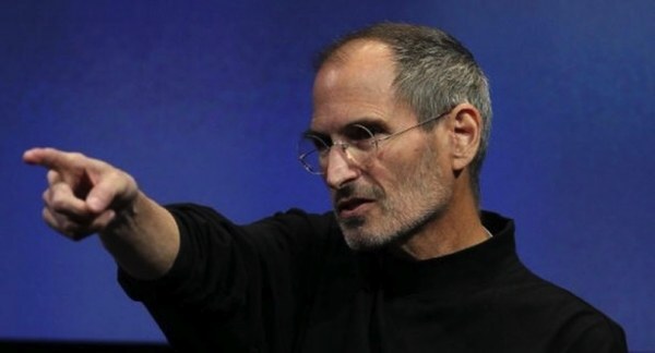 Apple et Google acceptent d'arrêter la guerre "thermonucléaire" engagée par Steve Jobs