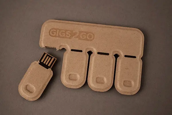 Insolite : des clefs USB en papier recyclé à déchirer