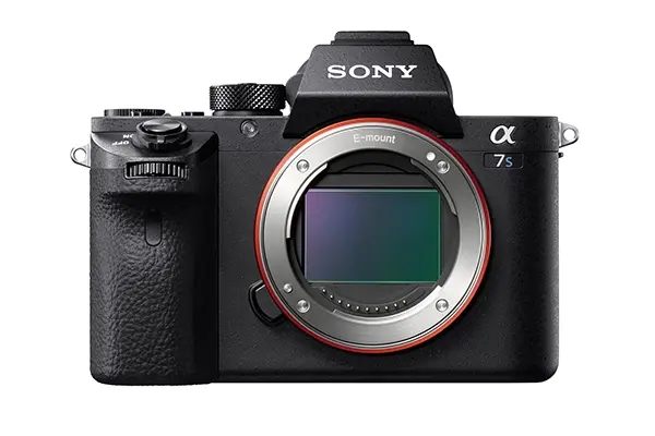 Sony présente l'A7S II, son nouveau boitier taillé pour la vidéo 4k