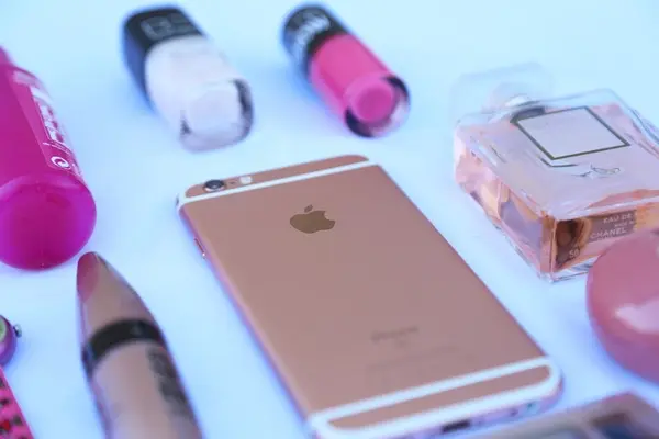 De l'or rose pour l'iPhone 5se, l'iPad Air 3 et les futurs MacBook ?