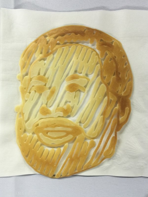 Insolite : une imprimante 3D à pancakes, reproduisant la tête de Steve Wozniak