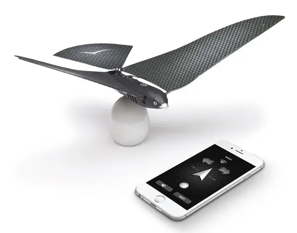 #soldes : Bionic Bird, protection pour AirPods, dock iPhone + Apple Watch, Philips Hue et Echo