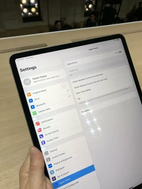 Et si on regardait l’intérieur de l’Apple Pencil 2 (schéma du système de charge)