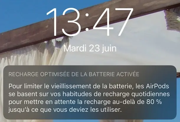 iOS 14 : les AirPods profitent également de l'outil de gestion de recharge des batteries