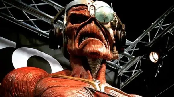 Iron Maiden et Onkyo préparent un casque démoniaque