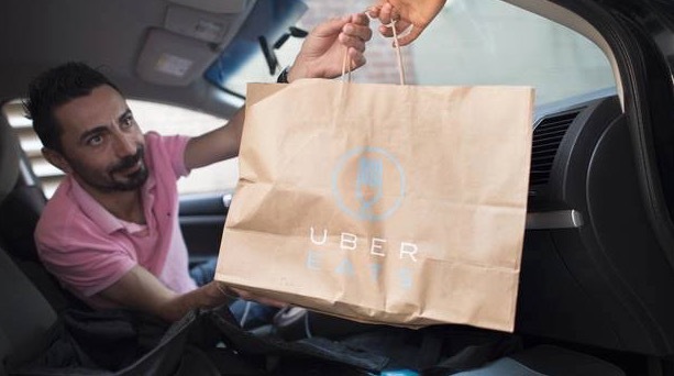 Uber teste son service de livraison de repas à Paris