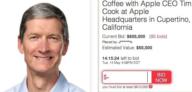 Le café avec Tim Cook sera adjugé ce soir, il est à 605 000 $ pour le moment