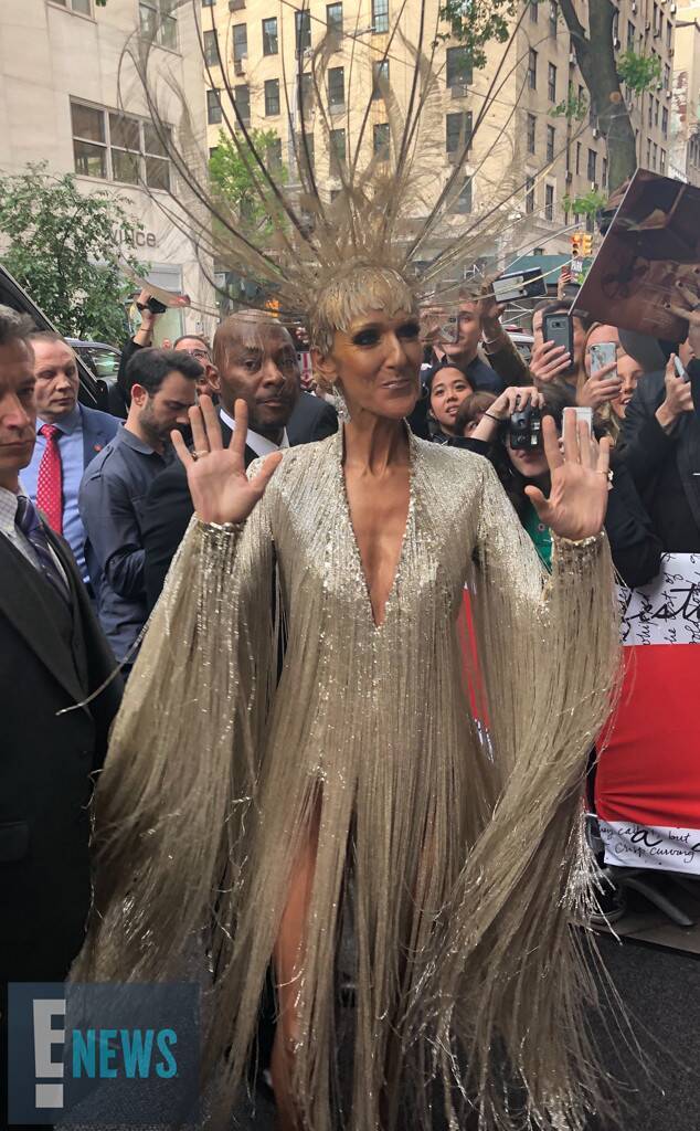 People : JLo, Lily Collins, Céline Dion, Pamela Anderson, Lady Gaga et Emily Ratajkowski