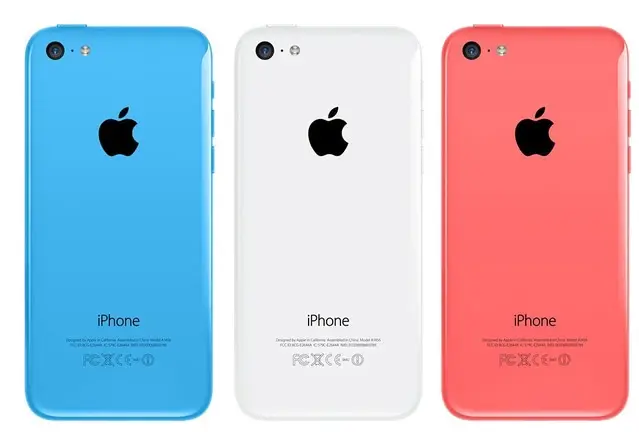 L'iPhone 5c 8Go seulement en bleu, blanc, rose en boutique (et d'autres infos)