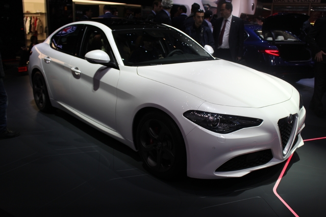 La nouvelle Alfa Giulia embarque CarPlay et Android Auto