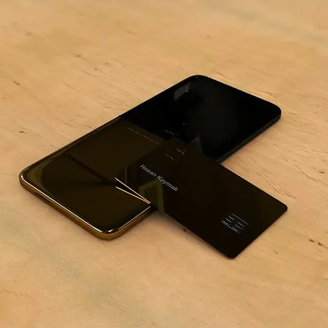 Concept : une Apple Card, noire et brillante ! [images]