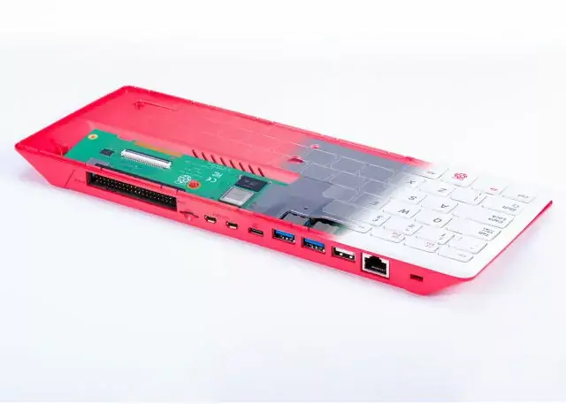 Pi 400 : Raspberry intègre son mini ordinateur dans un clavier à 72€