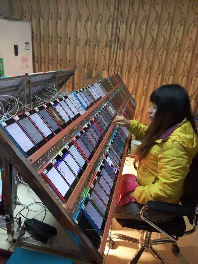 L'image du jour : une photo prise dans les "fermes à commentaires" chinoises de l'App Store ?