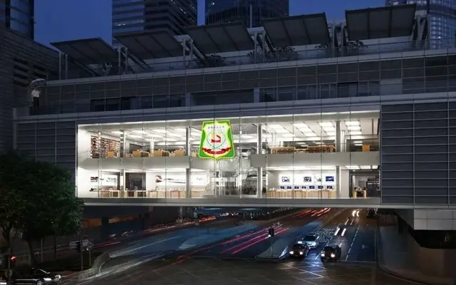 L'image du jour : un Apple Store transformé en université en Chine