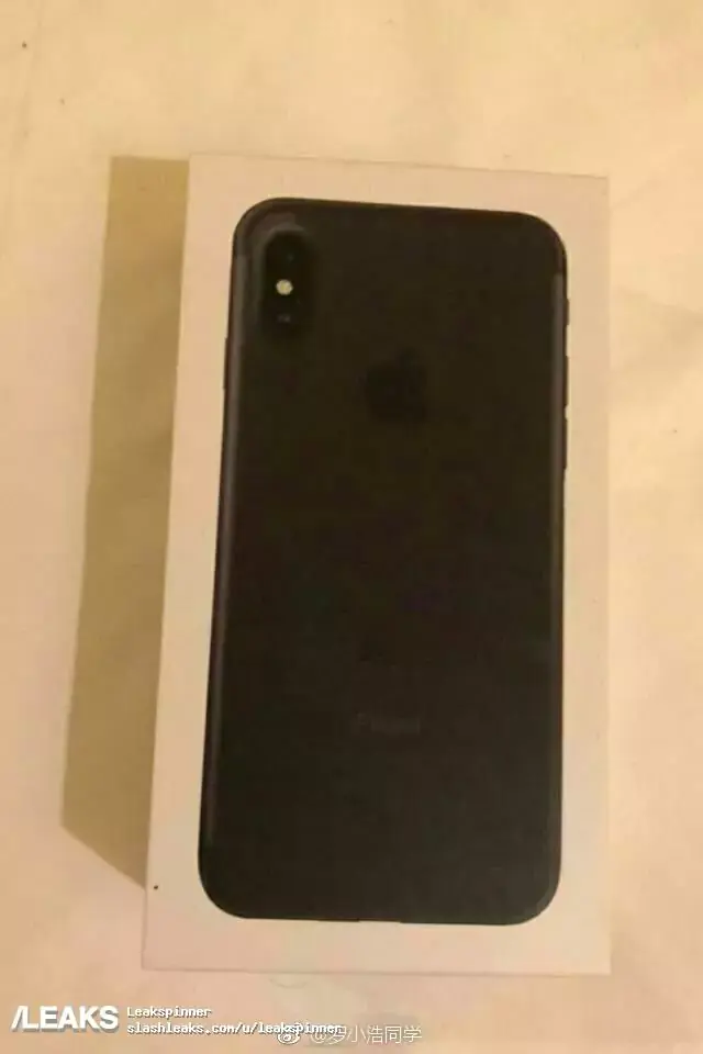 L'image du jour : un premier aperçu de l'emballage de l'iPhone 8 ?