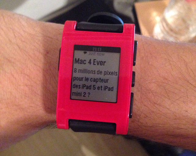 Les notifications de Mac4Ever sur votre Pebble, une montre connectée